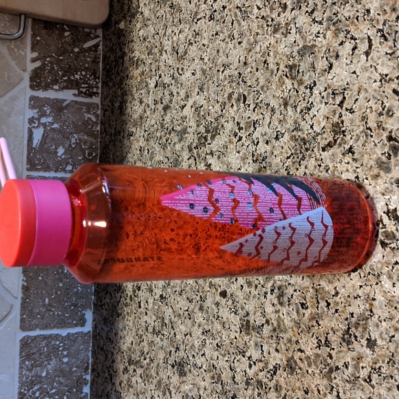Starbucks Christmas Holiday 2021 Pink Tree Plastic Water Bottle 24oz lightweight - Picture 8 of 8